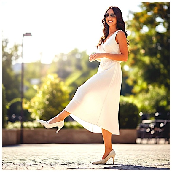 Inspirations By Myers Elegant Off-White/Cream Lace Heels. Size 8 - Picture 1 of 15